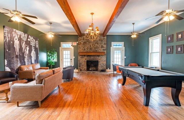 The Cartwright House*NewRemodel*WiFi*5Min>Airport