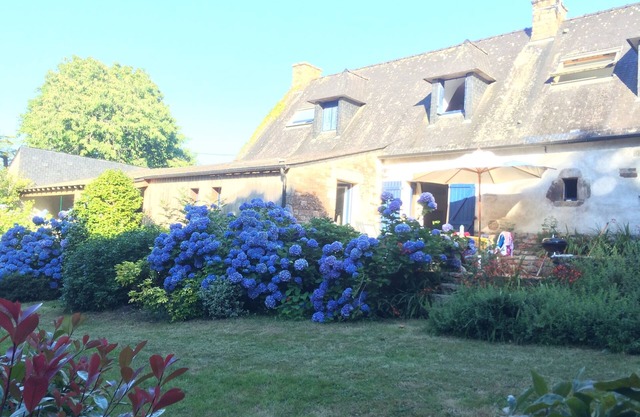 The charm of a farmhouse in the heart of the Morbihan Gulf