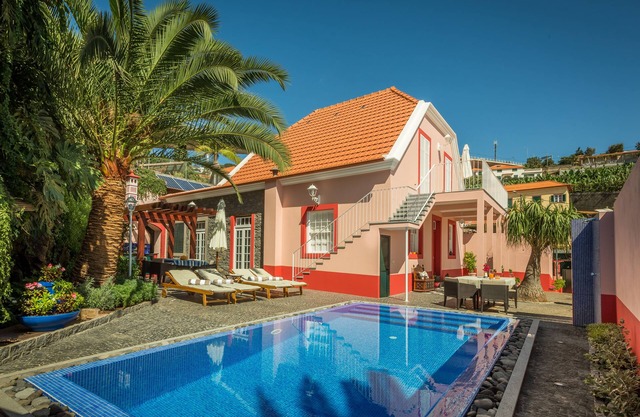 The charming house of Funchal!