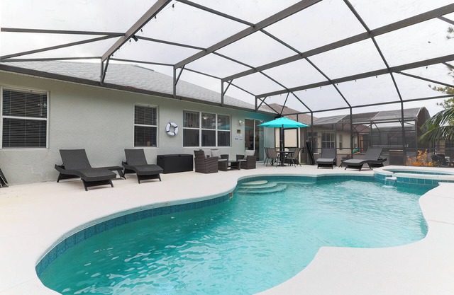 The Citrus Splash | Family-Friendly Retreat Near Disney & Universal w/Pool, Spa & Game Room