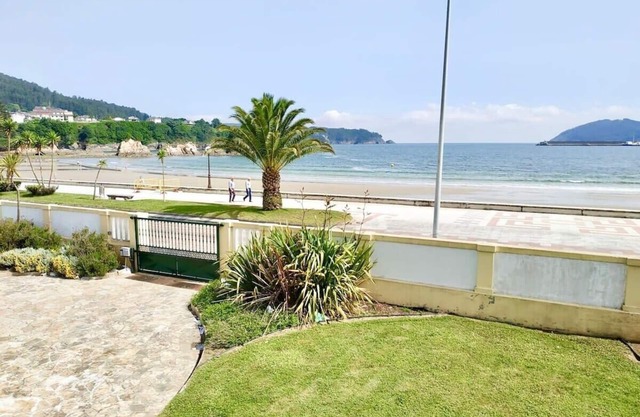 The Cliffs - Covas Seabreeze Cottage