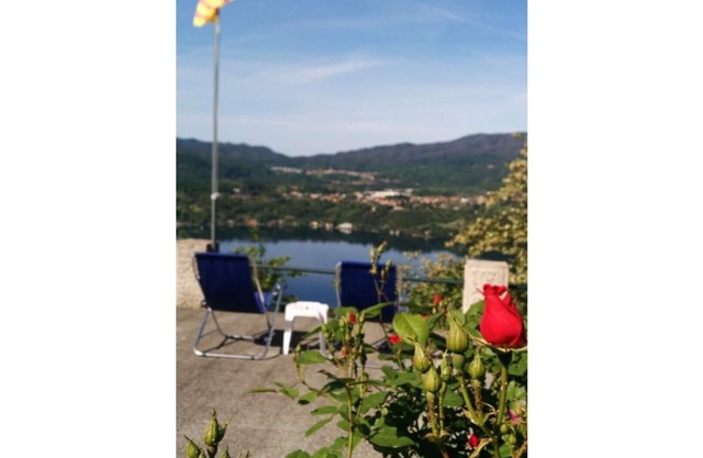 The Courtyard on the Lake. App. Carlotta