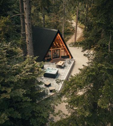 The Cozy Chalet