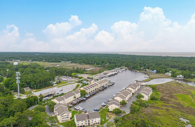 The Dockside Haven: Ocean Springs Escape