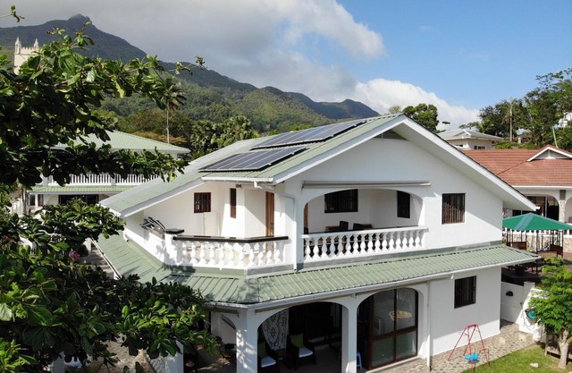 The Drake Seaside Apartment