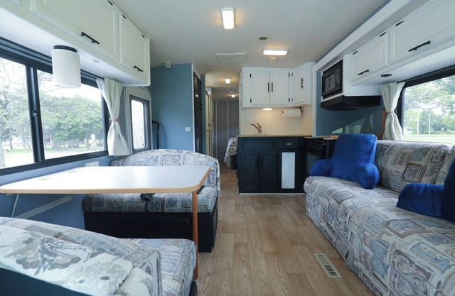 The EM Sightseer Stationary RV