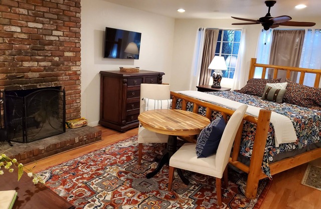 The Enchanted Hideaway at The Twin Peaks Lodge
