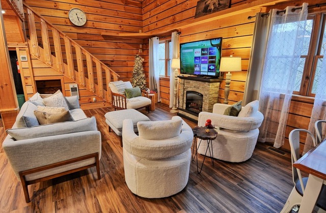 The Fairy Woods Cabin-Open for Bookings! Community Amenities