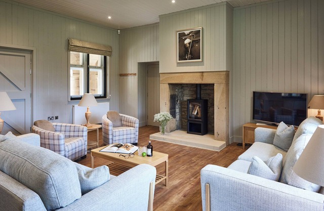 THE FOAL, pet friendly, character holiday cottage in Humshaugh