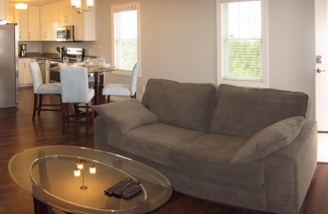 The Green Room at the Hatteras Island Boardsports