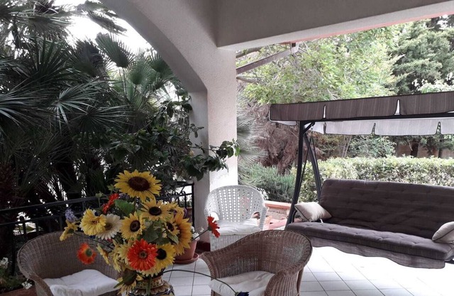 the house of Elisa luxury villa, near the beaches