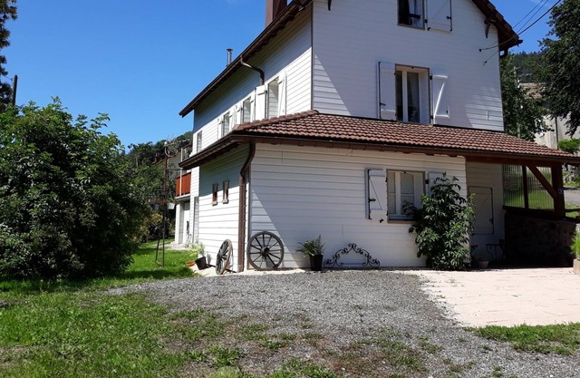 The House of Mirabelles