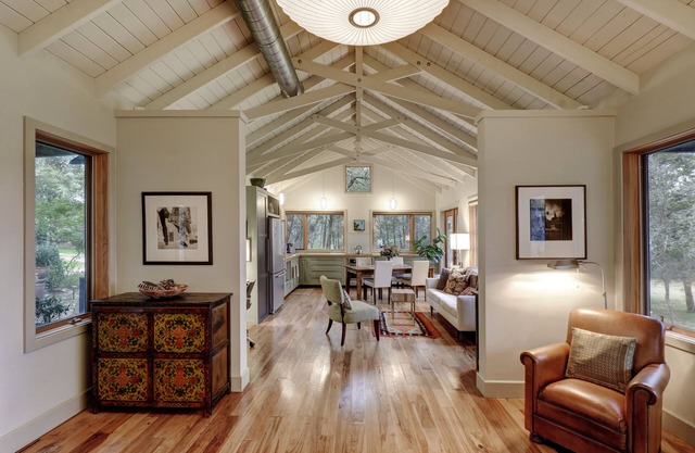 The Hummingbird Casita- A peaceful and romantic architectural gem