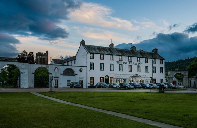 The Inveraray Inn BW Signature Collection