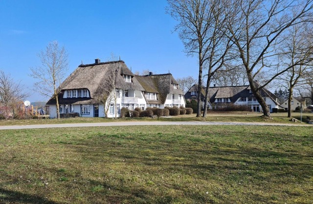 The Landhaus am Haff - Cozy vacation home LHH A06 in an idyllic location on the lagoon.