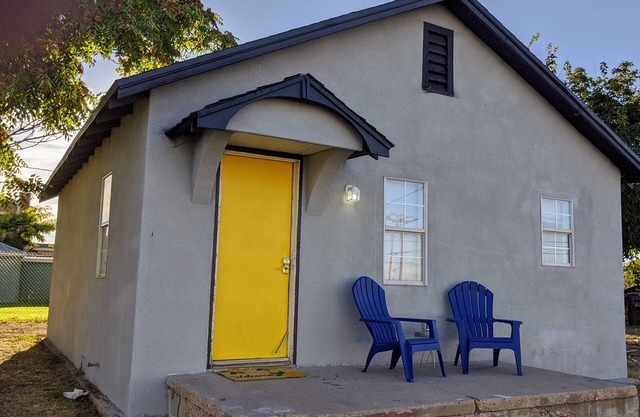 The Lighthouse: Simple, Stylish Comfort in Central Carlsbad