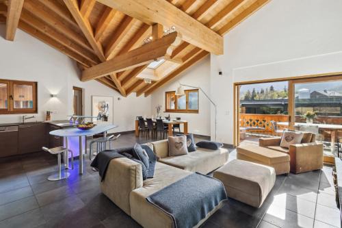 The Lodge by Mrs Miggins