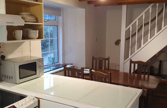 The Lugger is a 150 year old 2 bedroom cottage
