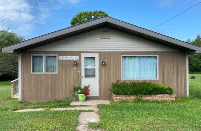 The Mohawk Trail House