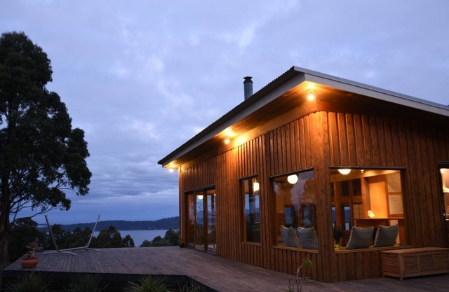 The O Retreat - Architectural Gem with Spa bath