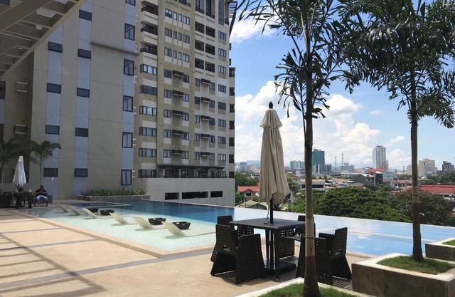 The Persimmon Studios Near Ayala and SM City Cebu