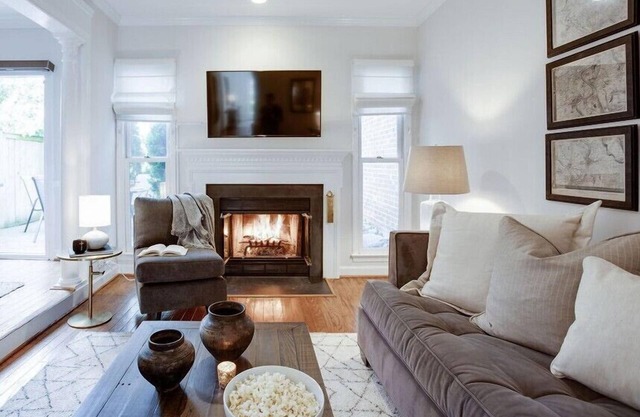 The Potomac - Friendly Townhouse Near DC & Old Town - 3 En-Suite Baths