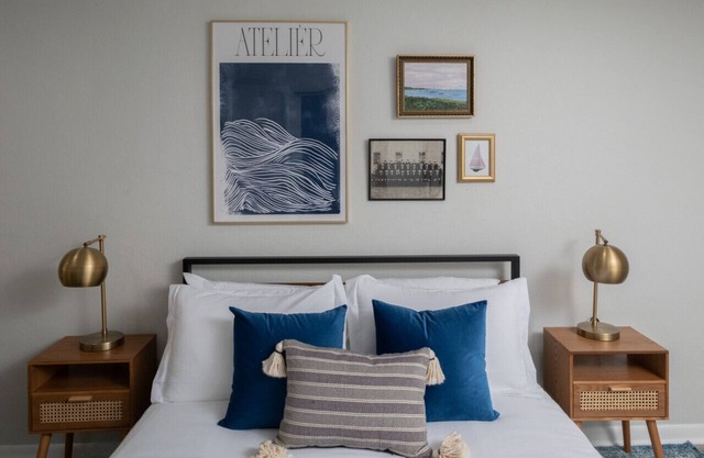 The Pratt Studio · Near Mystic, Casinos + USCGA