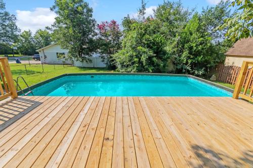 The Retro Pad - Large Yard and Foosball Table