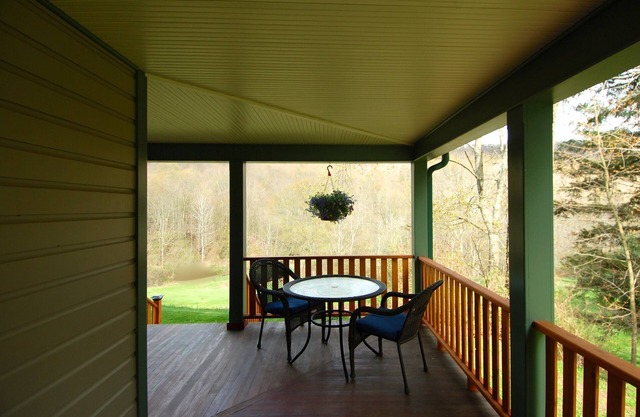 The Solitude Inn - The Grace & Comfort of Home