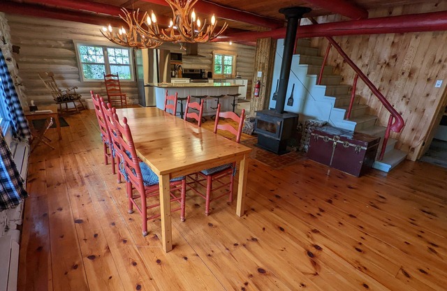 The Starry beach, lake front cottage