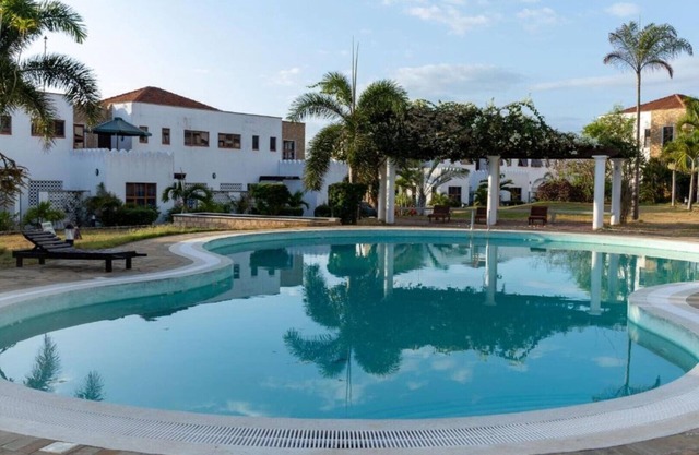 The Sultan Palace Kikambala- 3bedroom Sea Facing Villa