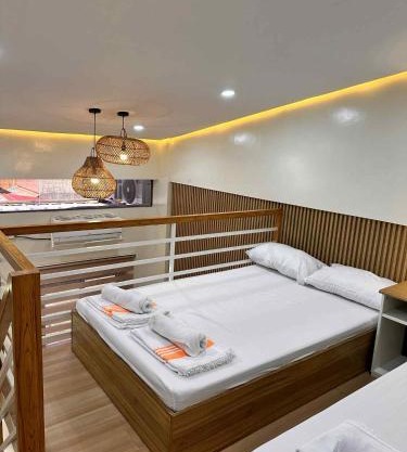 The Tree House - Govantes Guesthouse