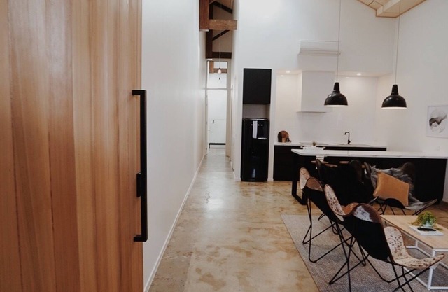 The Warehouse Apt2 - Geelong CBD