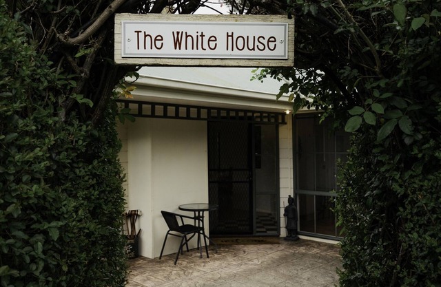 The White House at "Home Farm Healesville"