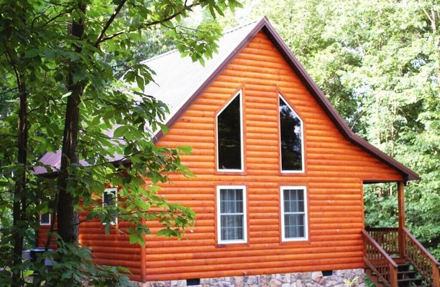 The White Pine Loft: Perfect for Couples!
