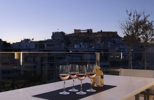 Theofilopoulou19-Über Lux 2 BR Penthouse with