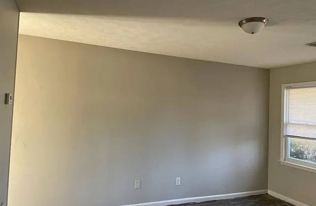 This 1-bedroom, 1-bathroom apartment