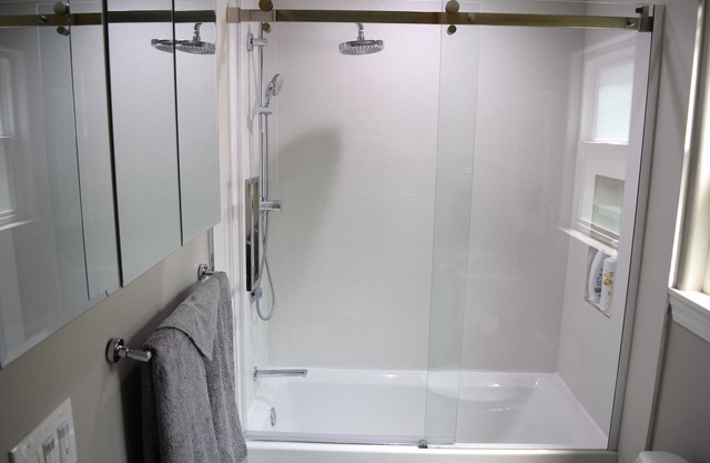 This property is newly built ,1.6 miles to the apple headquarter