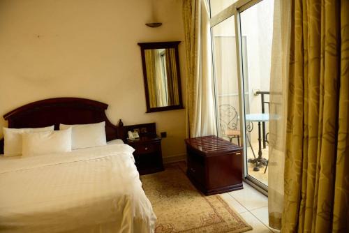This Standard Suite offers a brilliant experience with the amenities offered