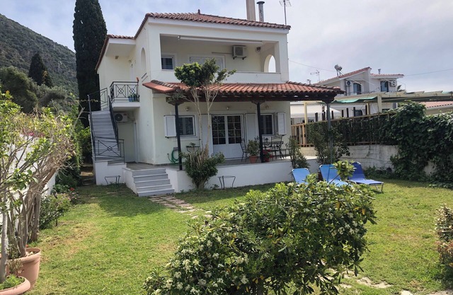 This unique space has its own style, in front of the sea with the best sunset.