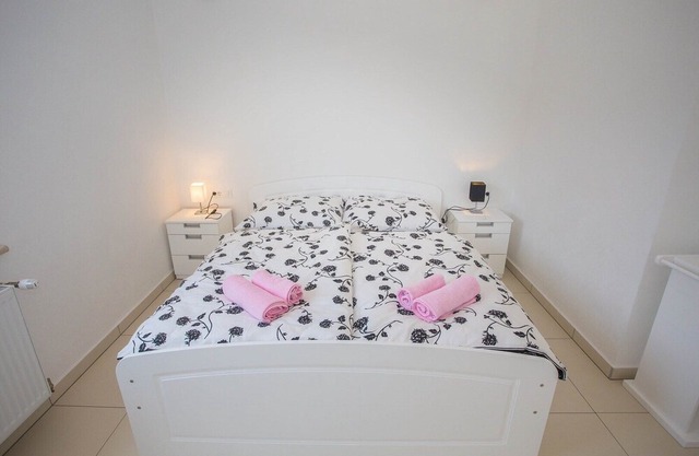 Three-Bedroom Apartment Sunce III with Shared Pool