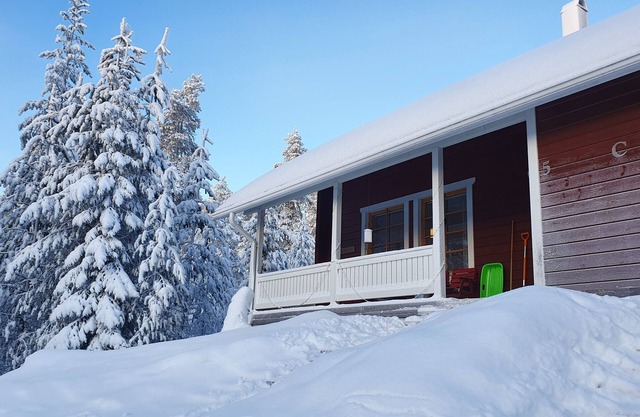 Tilhi Chalet