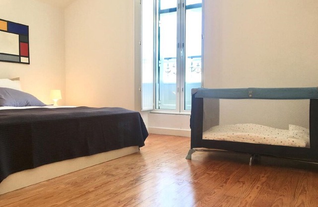 Timeless apartment at the heart of the village II