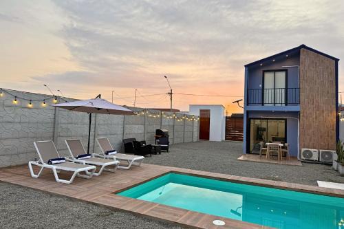 Tiny House con Piscina Privada, Jacuzzi, Parrilla y Starlink