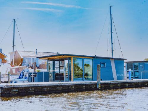 Houseboat Parel Airco 