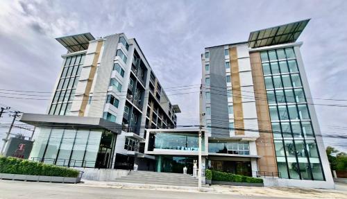 Tisha Hotel ABAC Bangna