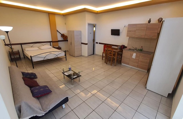 TK2-George Apartments by the Airport