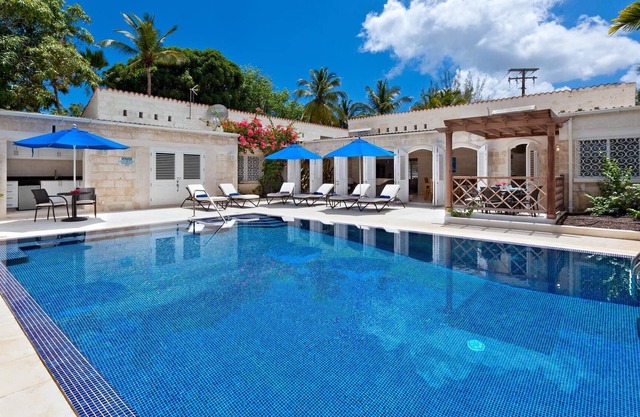 Todmorden in St Peter by Personal Villas - Coral Stone Villa and 5-Minute Walk to Gibbes Beach