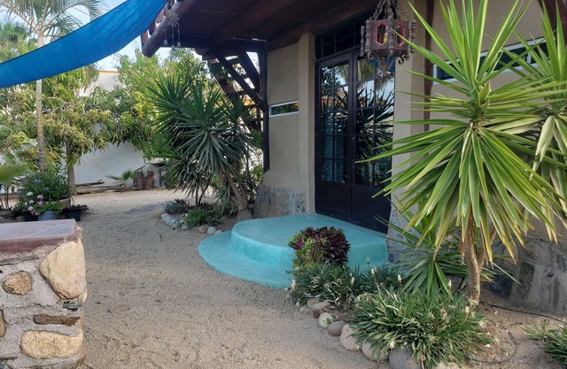 Todos Santos Guest House - 1 Bedroom with Loft - Beautiful Sunset Ocean Views!