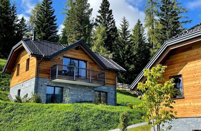 Tomtegl-Bergchalet No.8 mit Privatsauna, Infinitypool, Kamin, Fitnessraum, 1500m Seehöhe